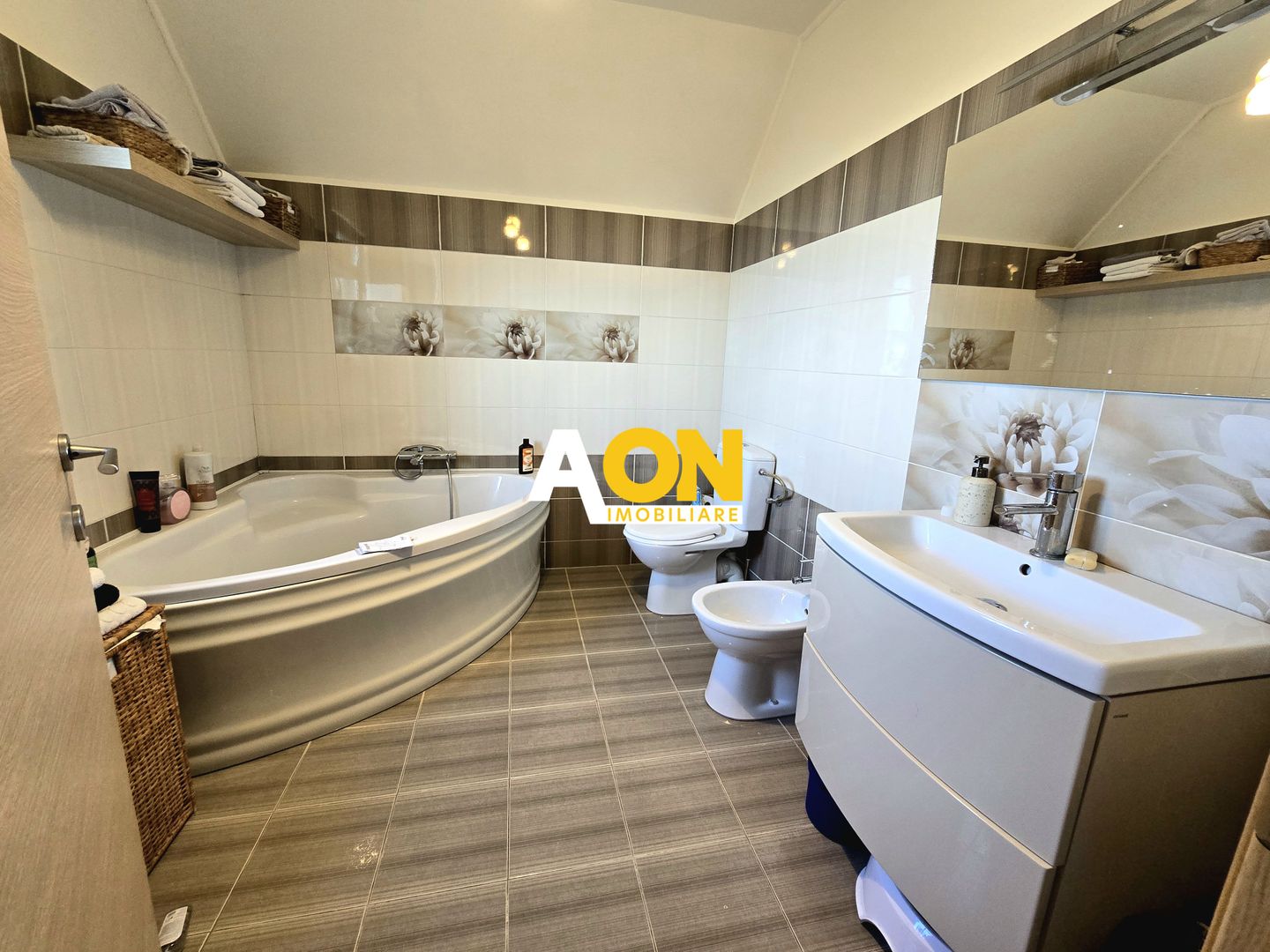 Casa Individuala 4 Camere, 2 Bai, 440mp Teren - Poză 9