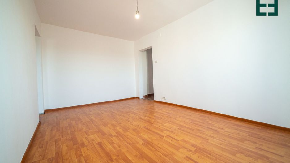 Apartament cu 3 camere etajul 4 - Cartierul A. Vlaicu - Arad - Poză 5