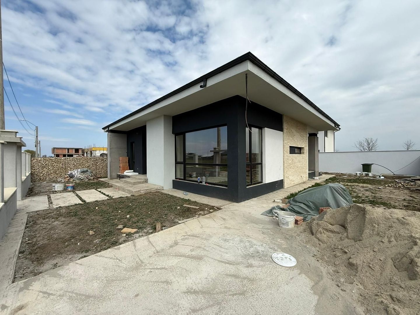 Vila individuala moderna I Tunari - Poză 3