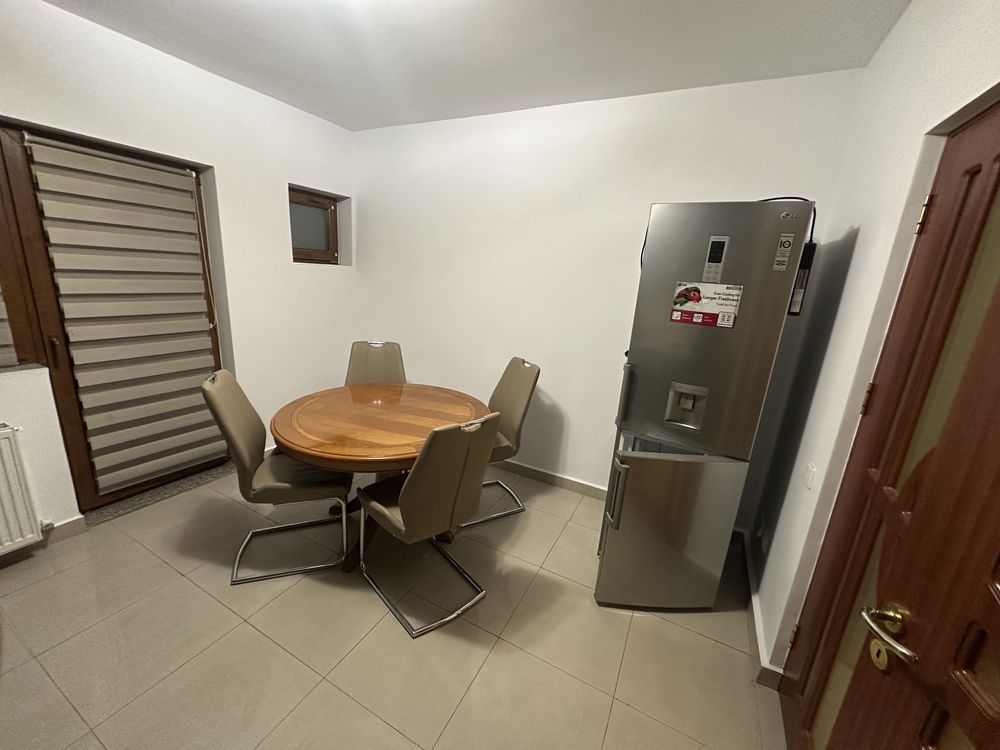 Apartament cu 3 camere de inchiriat - Poză 5
