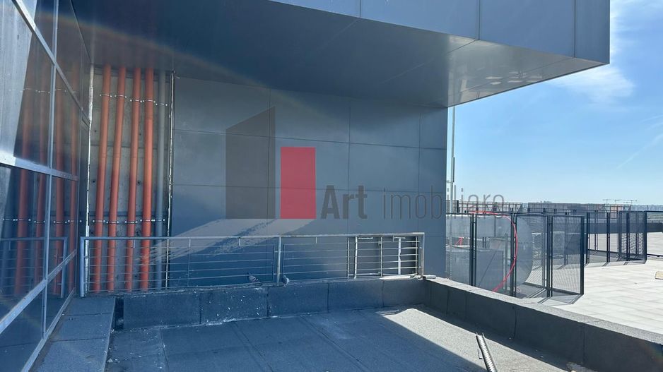 Penthouse Cu Terasă Imensă de 143 mp ,Utilă 114 mp si Priveliște Panoramică - Poză 4