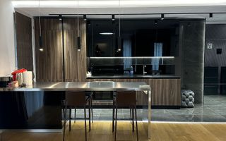 Apartament 2 camere de Lux, 65mp, parcare subterana, zona Centrala - Poză 1