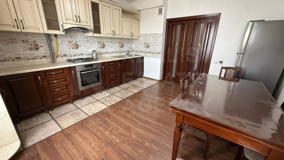 Chirie, apartament, 3 camere 120 mp, bd. Ștefan cel Mare, Centru - Poză 5