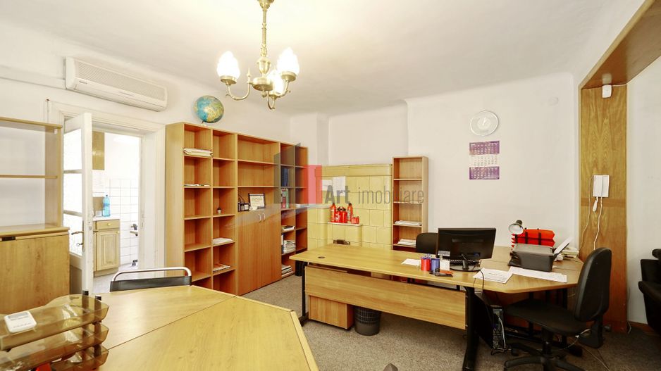 Proprietatea "ARCHA" , Vatra Luminoasa, JUMATATE DE VILA, intrare separata - Poză 7