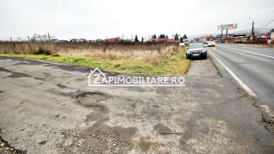 Teren 1900 mp in Corunca  zona Penny - Poză 3