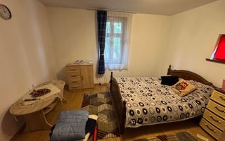 Casă cu anexe de vânzare în Sat Roșiori, Comuna Vânători, jud. Mehedinți - Poză 5