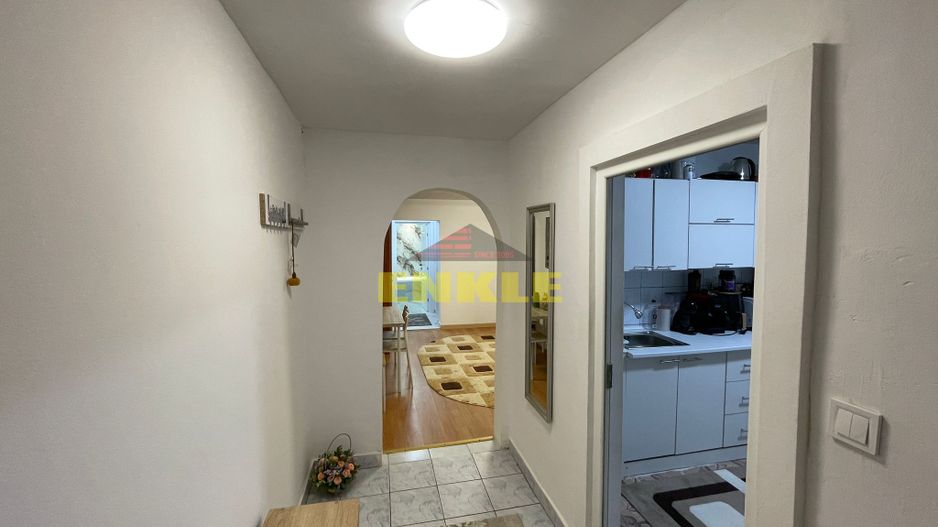 De vanzare apartament cu doua camere, zona Imparat traian. - Poză 8