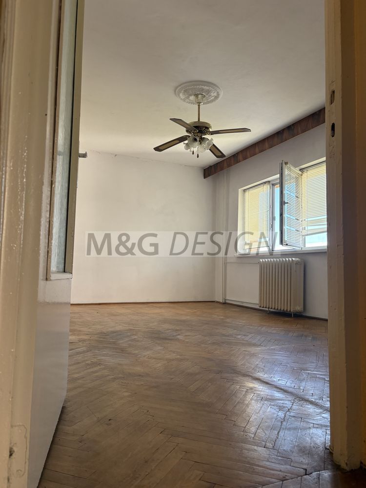 Apartament  2 camere  Soarelui etaj intermediar - Poză 2