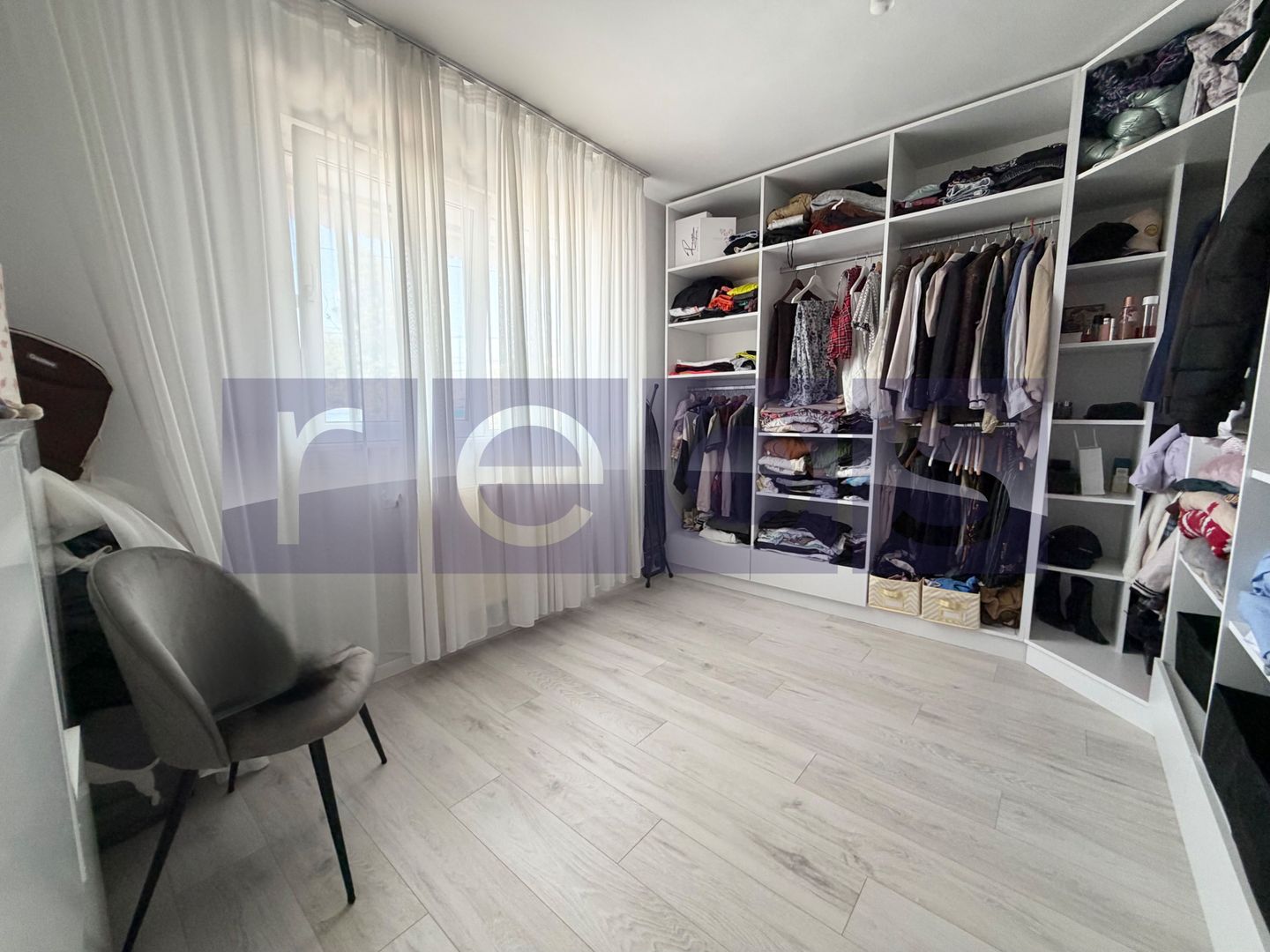 INCHIRIERE APARTAMENT IN VILA | ETAJ + MANSARDA - Poză 9