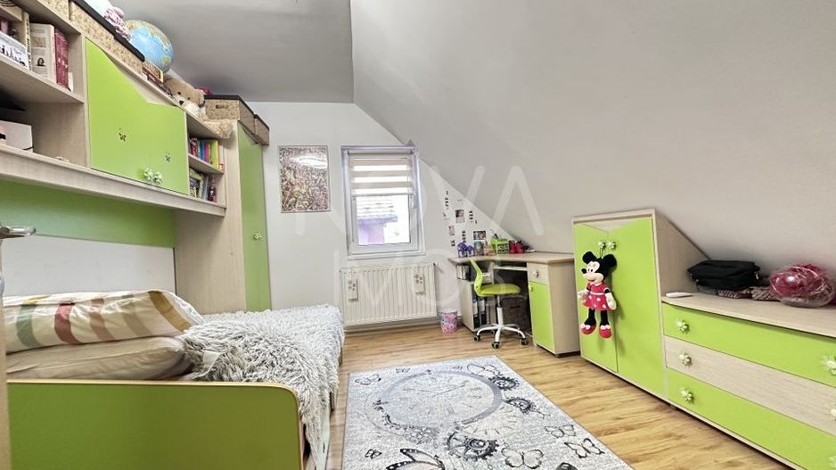 Apartament 3 camere, modern, mobilat si utilat - Poză 12