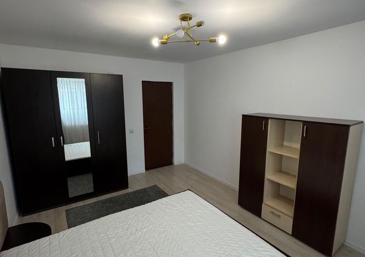 Vanzare apartament 2 camere Regie. - Poză 7