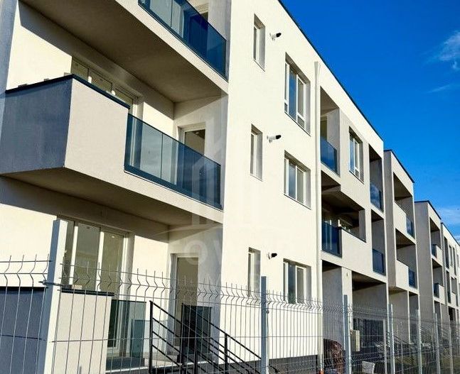 Apartament 2 camere de vanzare in Selimbar zona Pictor Brana - Poză 1