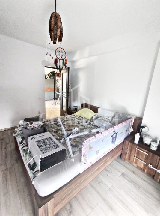 Apartament 3 camere | etaj intermediar | Zona Teilor - Poză 7