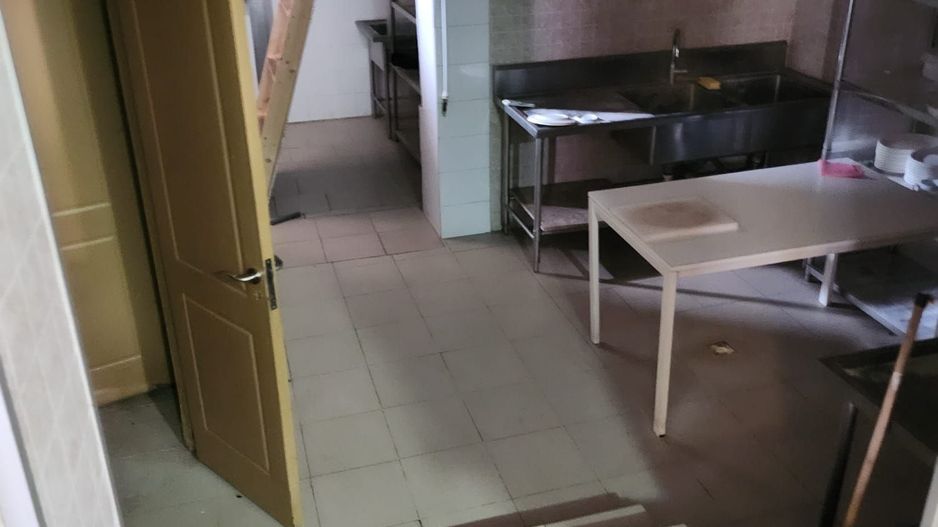 PIPERA/VOLUNTARI  Vilă 3 Nivele Curte & Locuri de Parcare - Gata de Rebranding! - Poză 15