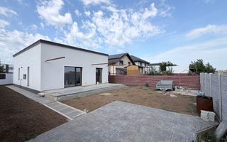Casa Individuala - 4 camere - 2 bai - 425 mp teren - Poză 3