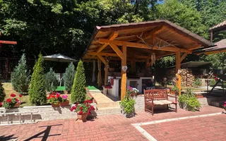 Vila  Frumoasa , individuala ,Sibiu ,7 camere , 5 Bai , mobilata ,utilata - Poză 28