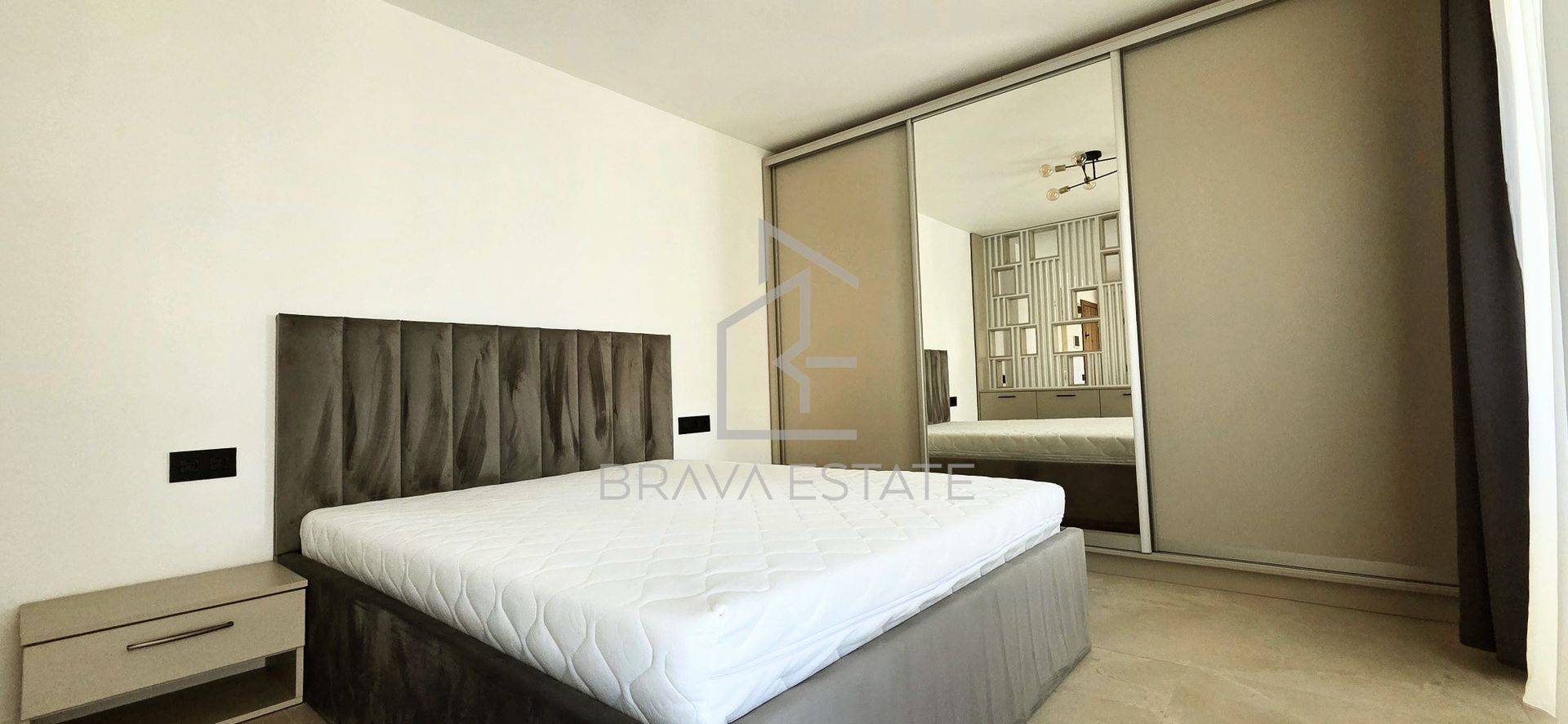 Apartament tip studio, 42mp, balcon, parcare, zona FSEGA - Poză 3