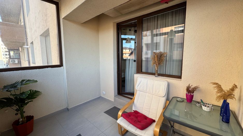 AP. 2 CAMERE, BLOC NOU, CENTRALA , BUCATARIE INCHISA , LOC DE PARCARE - Poză 4