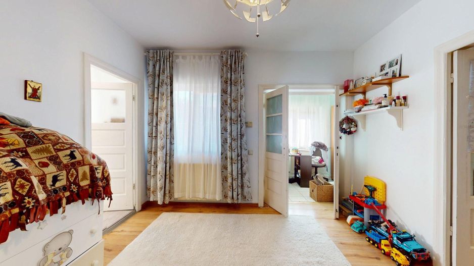 VIla Spatioasa 9 Camere si teren 260 mp - Strada Escalei! - Poză 17