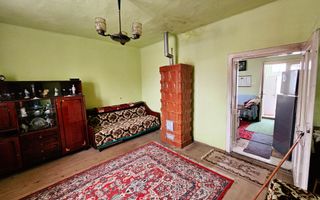 Casă traditională, 3 camere, 1766 mp teren, la asfalt, Vintu de Jos - Poză 14