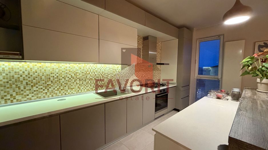 Bloc nou. Mobilat si utilat. Zona Aradului - Poză 3