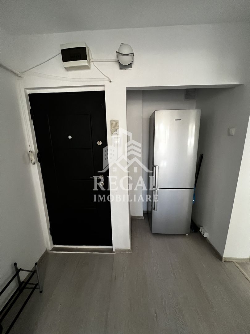 Apartament 2 camere, renovat recent, mobilat și utilat complet - Poză 6