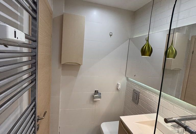 De inchiriat ap. 3 camere Bdul Alexandru Obregia sector 4 - Poză 14