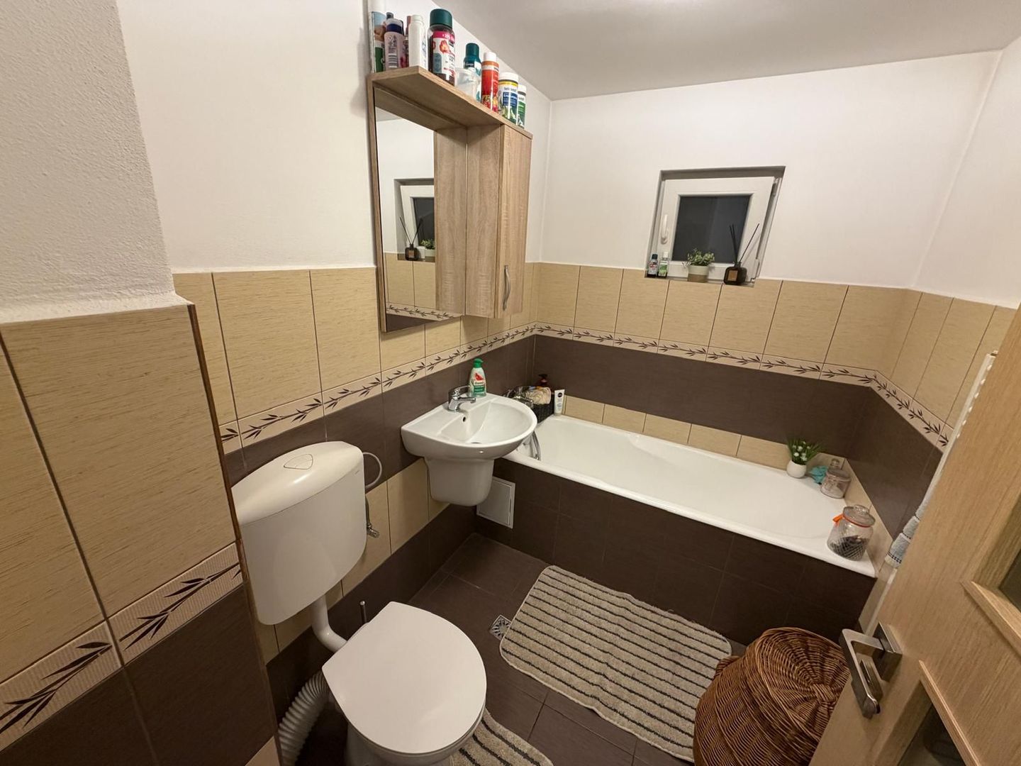 Apartament cu 2 camere de vanzare in Lugoj, Cartier Stadion - Poză 10