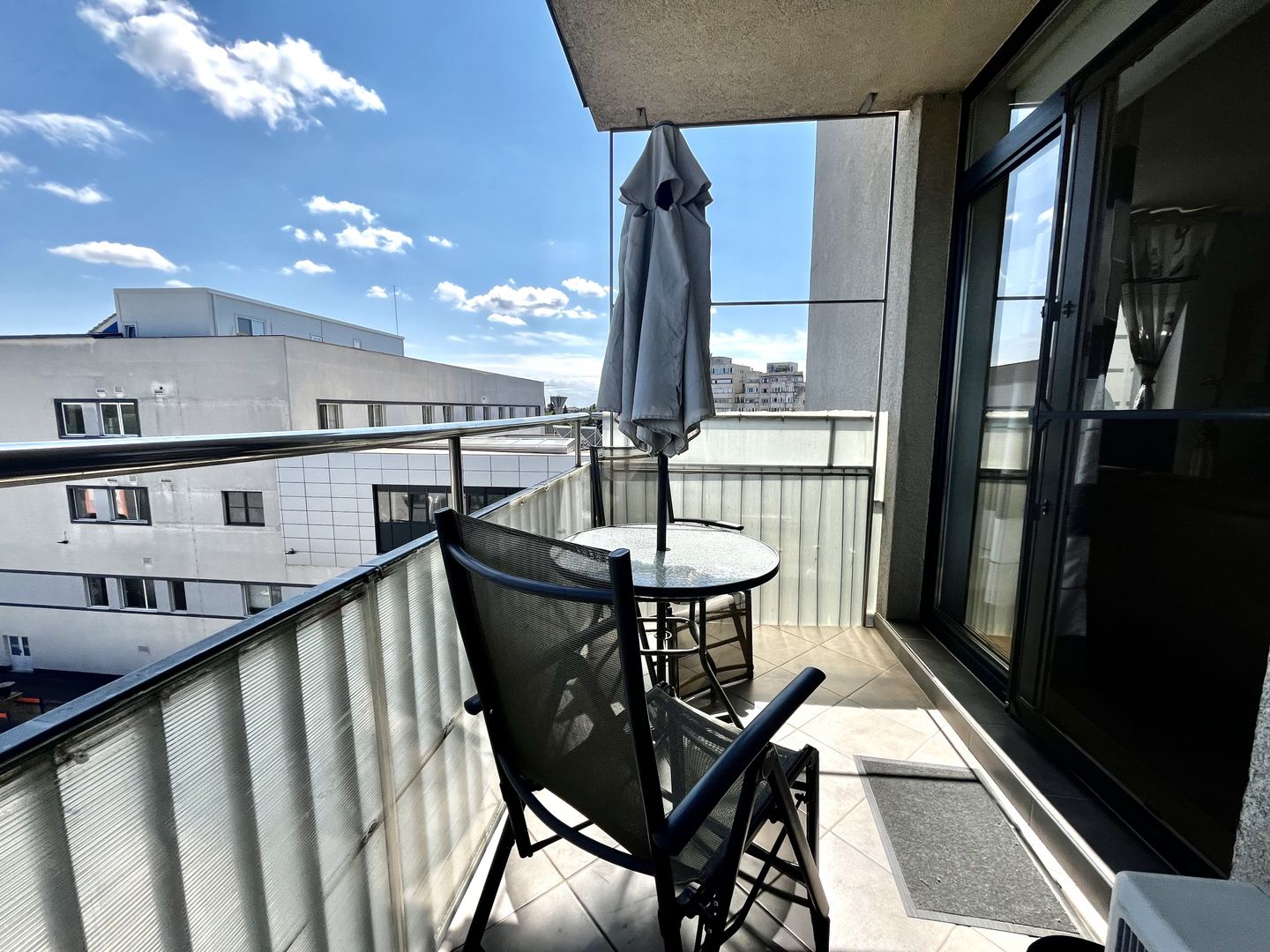 Apartament 3 camere, elegant, pe 2 niveluri,  cu garaj,  zona Aradului - Poză 15