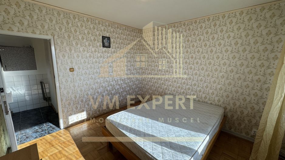 APARTAMENT 3 CAMERE ETAJ 7/8 LIFT 109MP CAMPULUNG - Poză 7