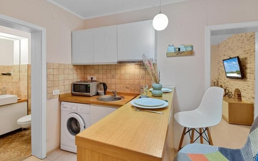 Garsoniera renovata - investitie, centru vechi - Brasov - Poză 4