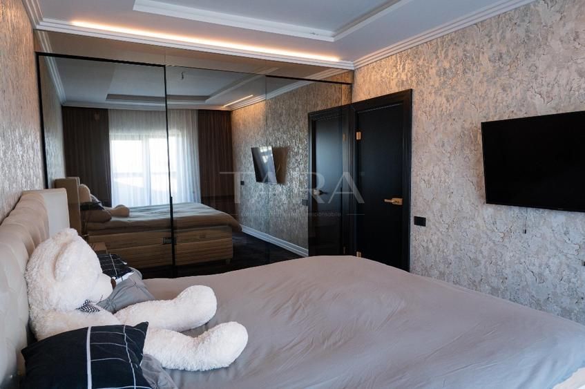 Penthouse exclusivist cu terase spectaculoase și jacuzzi. - Poză 7