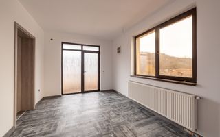 Casă spațioasă P+1+M – Izvorani, Ștefănești | Ideală pentru 2 familii! - Poză 16
