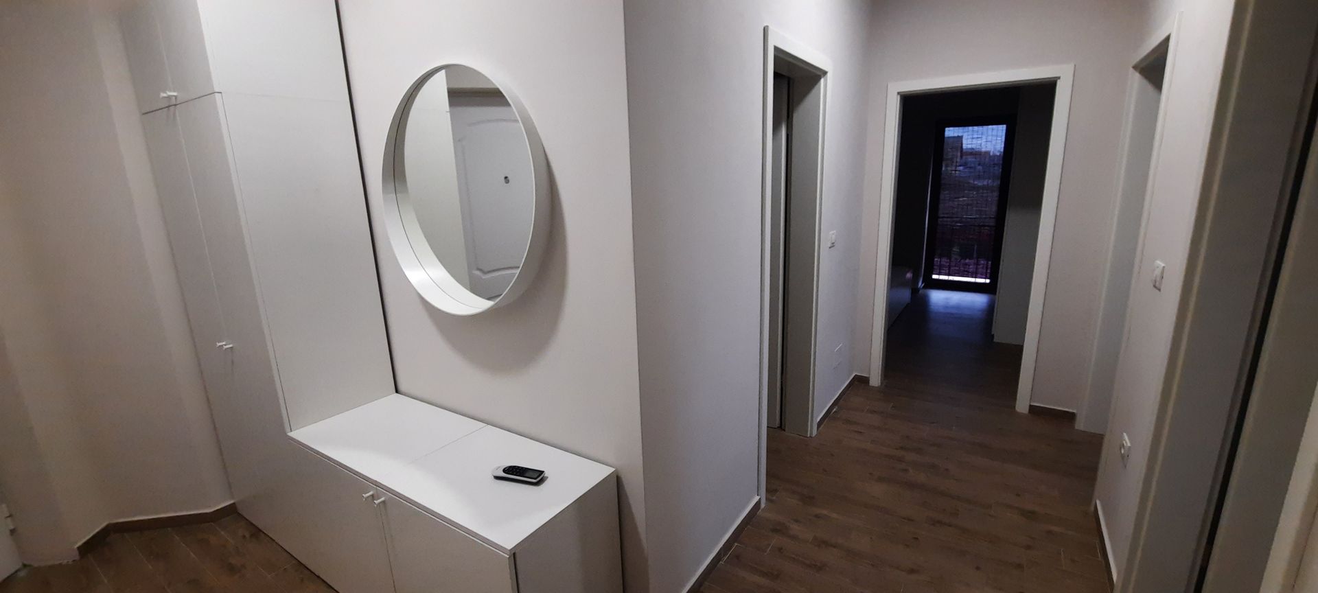 Apartament cu 2 camere - Dumbravita - Poză 3