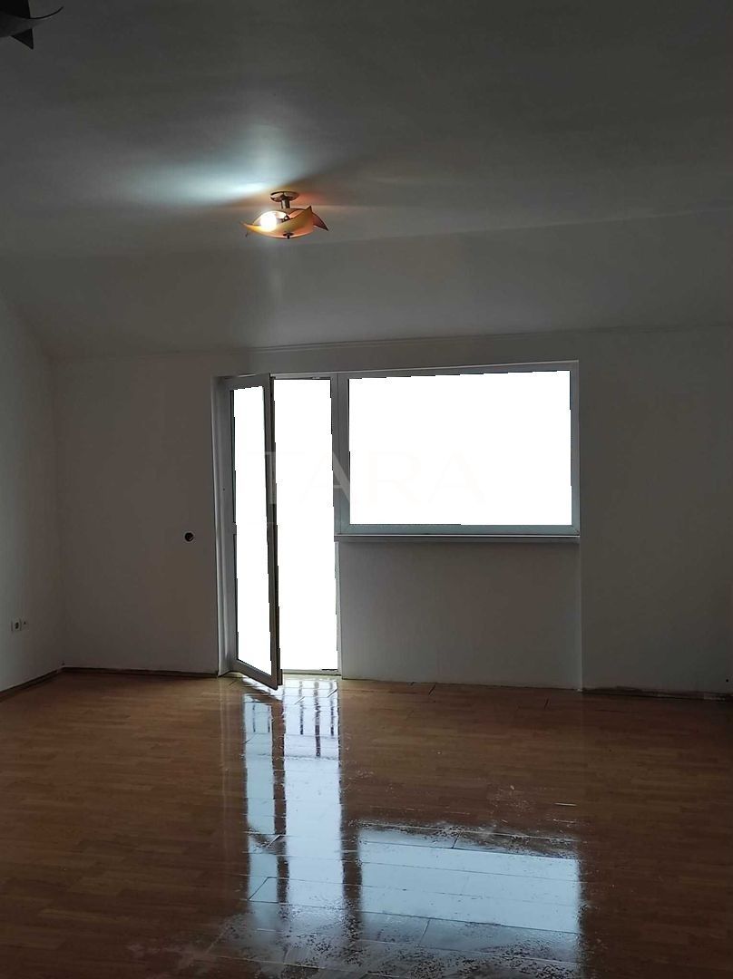 Apartament cu 1 cameră în Florești - Poză 2