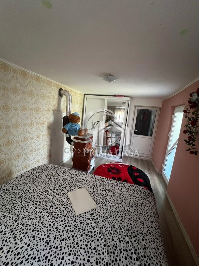 Casa si teren in comuna Mihailesti SC=100mp teren=820mp Pret: 28.000 neg. - Poză 10