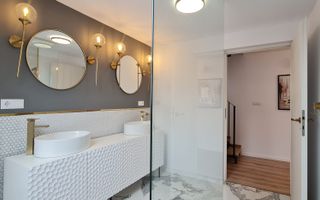 Vila spațioasă și elegantă de vânzare la intrarea în cartierul Turnișo - Poză 23