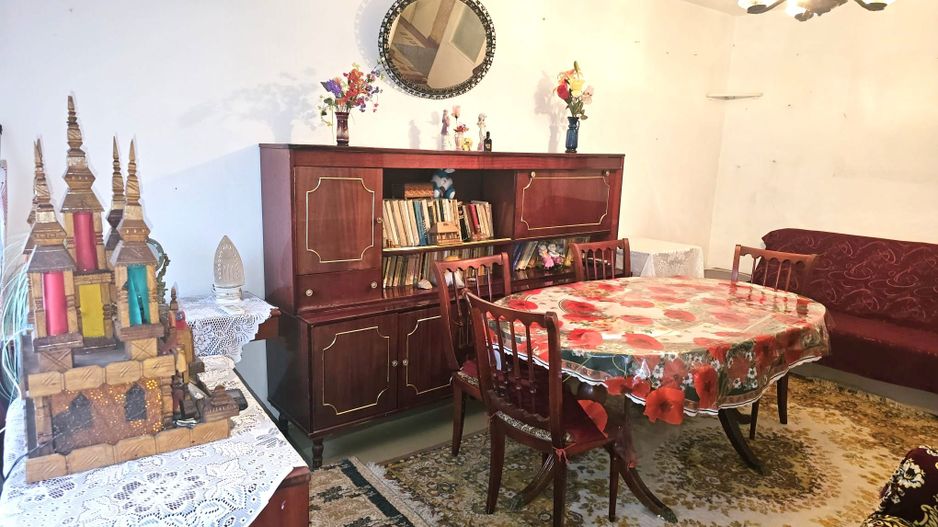 Vanzare - apartament cu 2 camere, Micro 20, J-uri - Poză 1