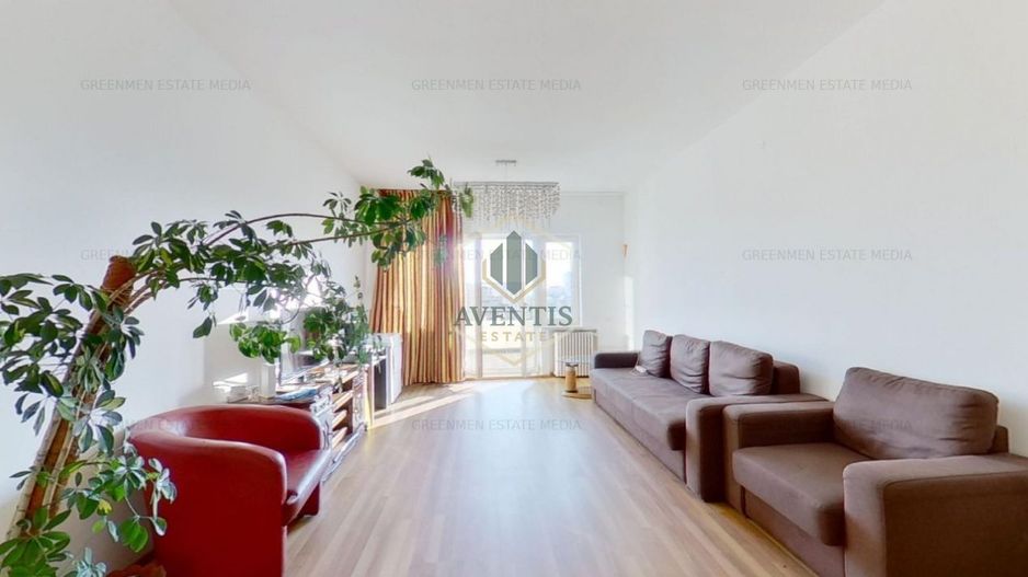 Blvd. Balcescu langa metrou Universitate, 4 camere, terasa de 50mp, 3 bai - Poză 1