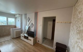 Apartament 2 camere decomandat/7 minute/metrou  Aparatorii Patriei - Poză 1