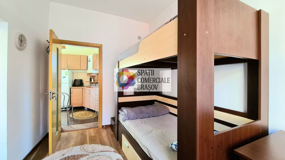 Casa 3 camere de închiriat Brasov - Centru - 80 mp. - Poză 16