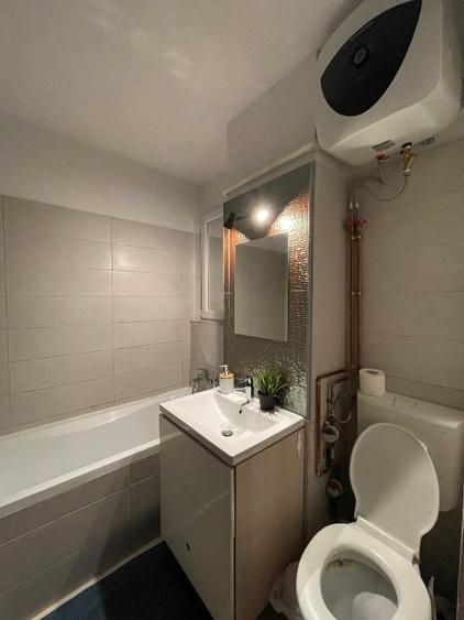 Apartament 2 camere decomandat, 5 min de metrou si de Parcul Tineretului - Poză 8