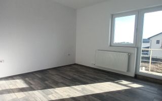 Casă individuală 5 camere, gata de mutare, 468 mp teren, asfalt - Poză 11
