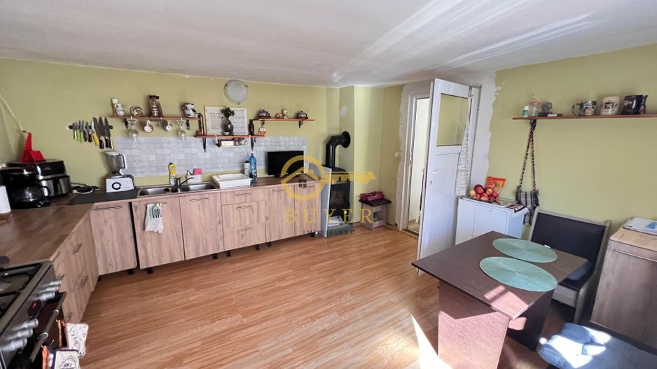 Casa individuala de vanzare in Hosman, 80 utili- Teren 1300mp - Poză 3