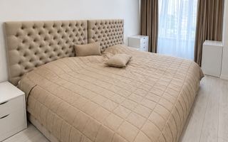 Chirie, apartament, 3 camere, str. București, Centru - Poză 1