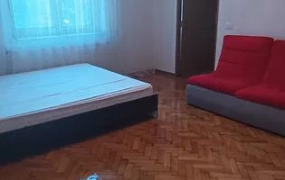APARTAMENT 2 CAMERE| ETAJ 1| ZONA CENTRALA - Poză 2