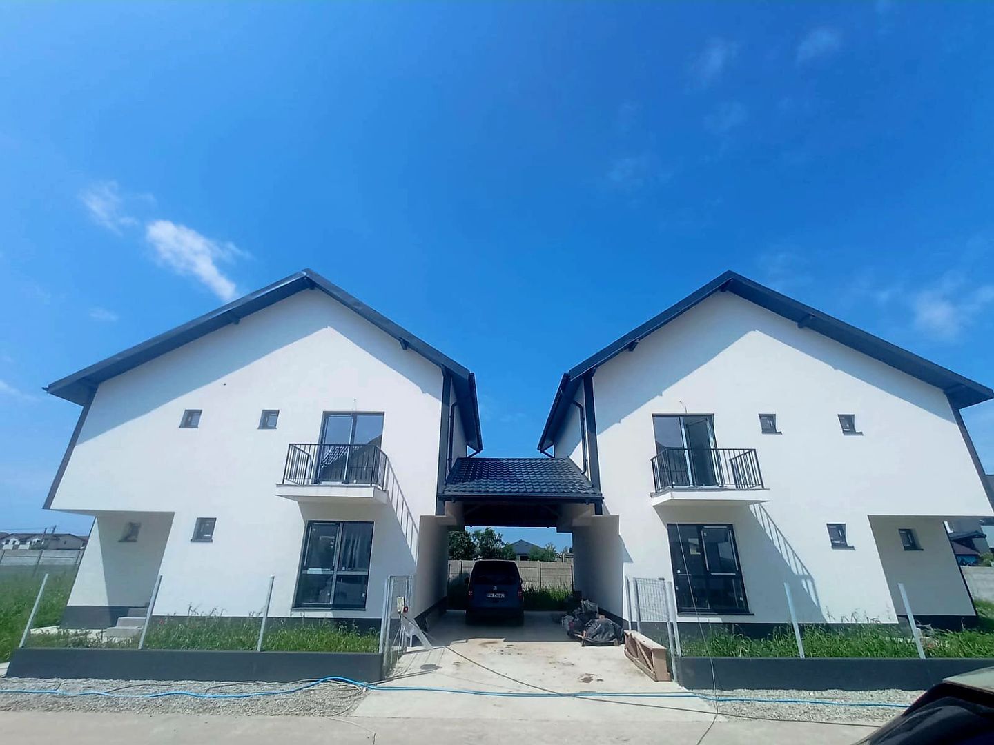 CASA INDIVIDUALA DOMNESTI, 4 CAMERE, 120 MP UTILI, GARAJ, COMIS 0% - Poză 2