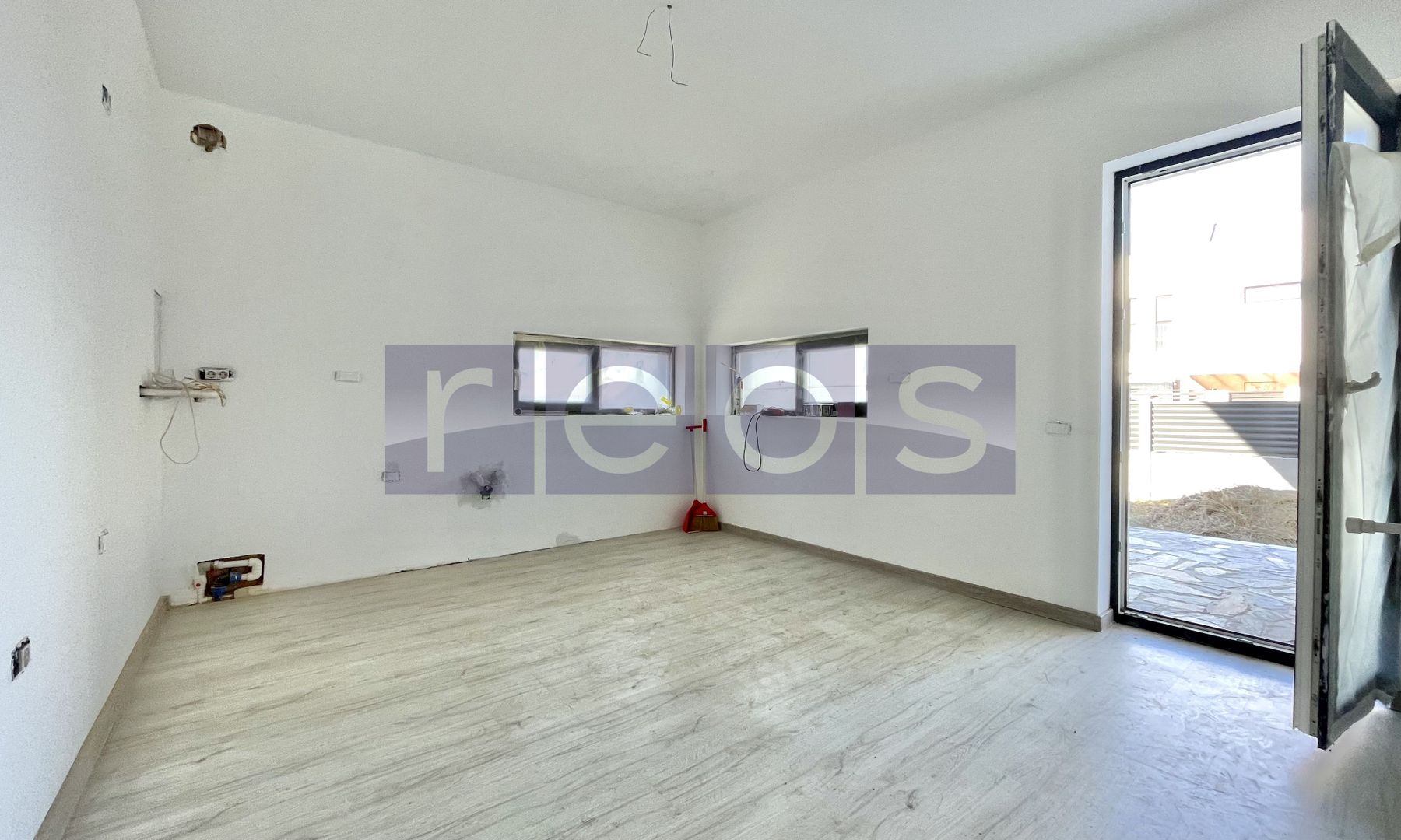 VANZARE VILA 5 CAMERE | DOMNESTI - Poză 5