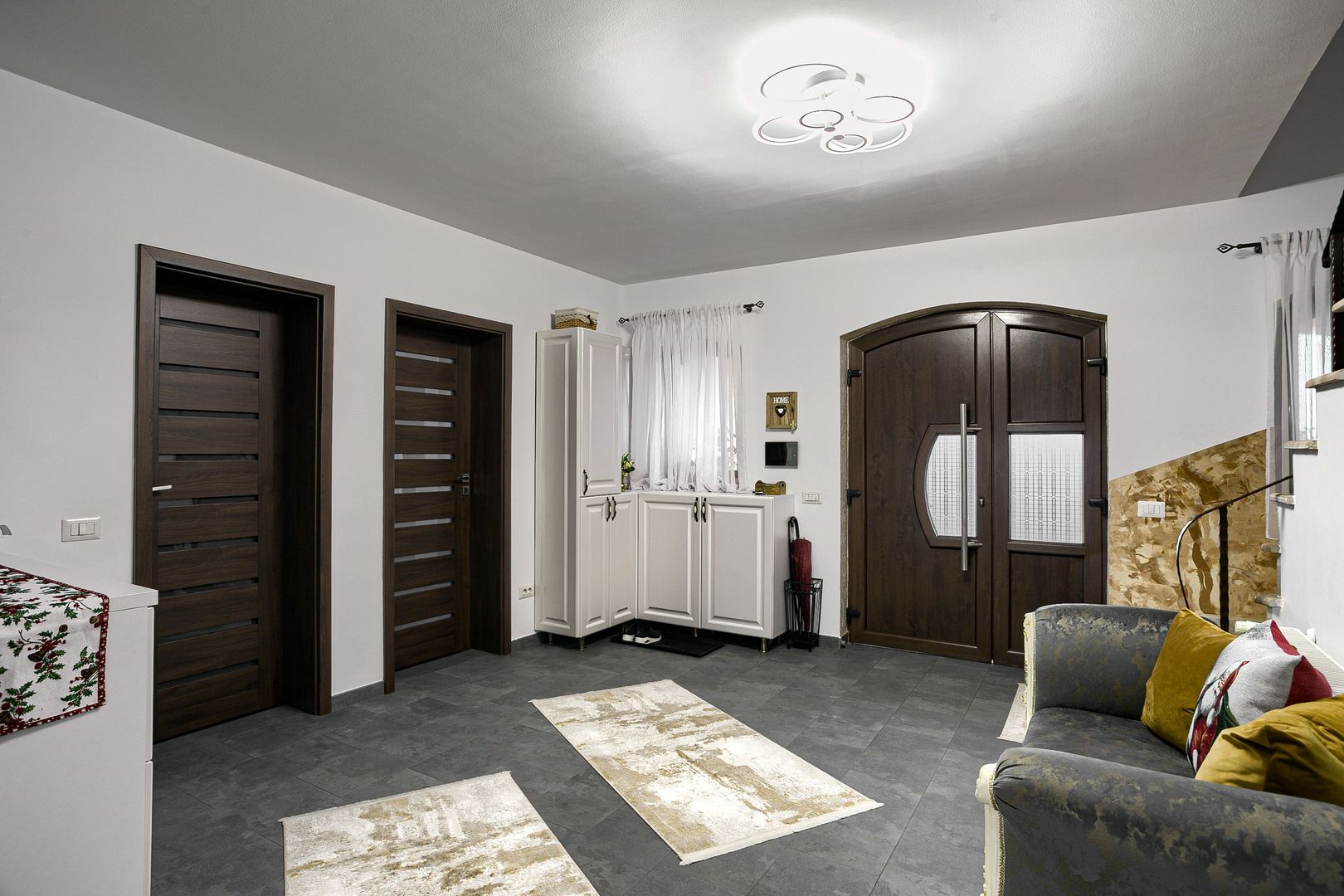 PRET NOU! Casă deosebită în Livada - COMISION 0% - Poză 4