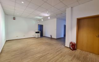 Clădire de birouri cu hala industriala si teren 1464mp | Mehala - Poză 9
